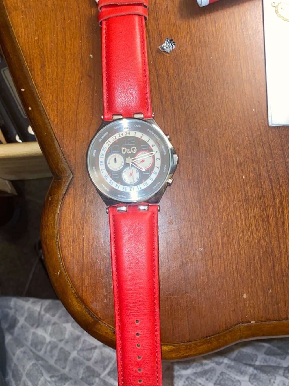 Dolce & Gabbana watch